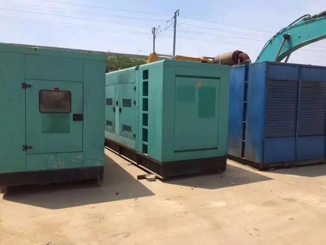 乐东柴油发电机组的电压和功率之间有什么关系？