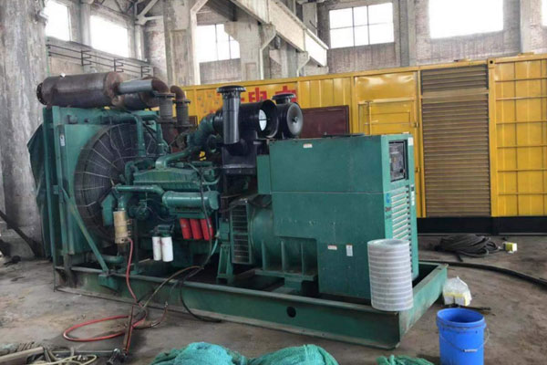 乐东发电机组的空气滤清器应该如何保养？