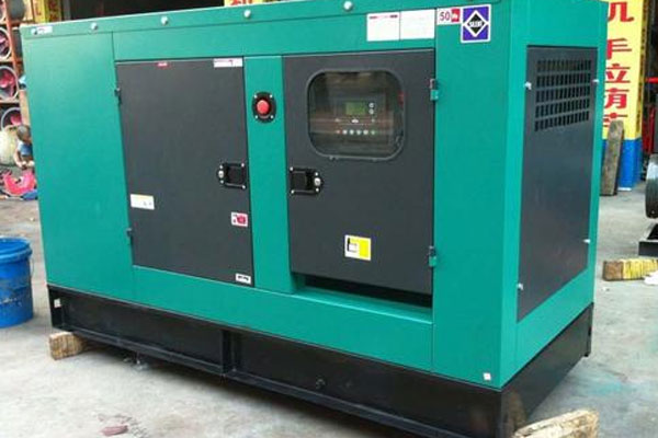 乐东如何检查机油的使用时间？