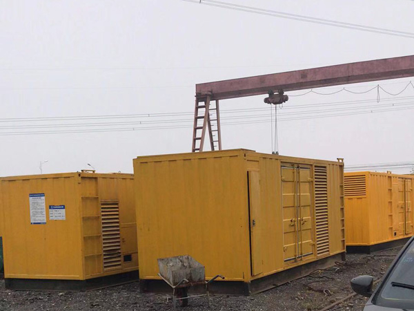 乐东100kw柴油发电机组每小时油耗？