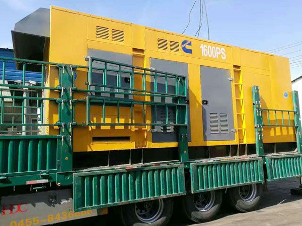 乐东测量水冷式机油散热器密封件尺寸时的注意事项有哪些？